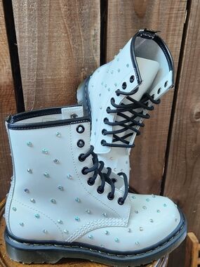 ✨️Dr. Martens Pascal White Patent Rhinestone Combat Boots🖤